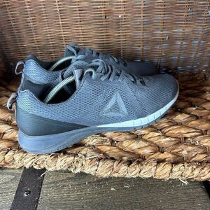 Reebok Women's Gray Athletic Cross Training Sneaker Shoes Size 11.5